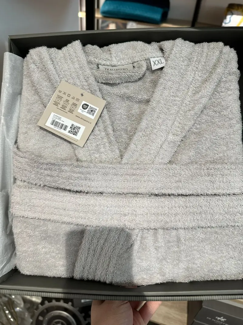Accappatoio in spugna grigio perla in box taglia s | Rohome