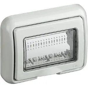 BTICINO   25603B    PLACCA AUTOPORTANTE IP55 3 MOD. BIANCO