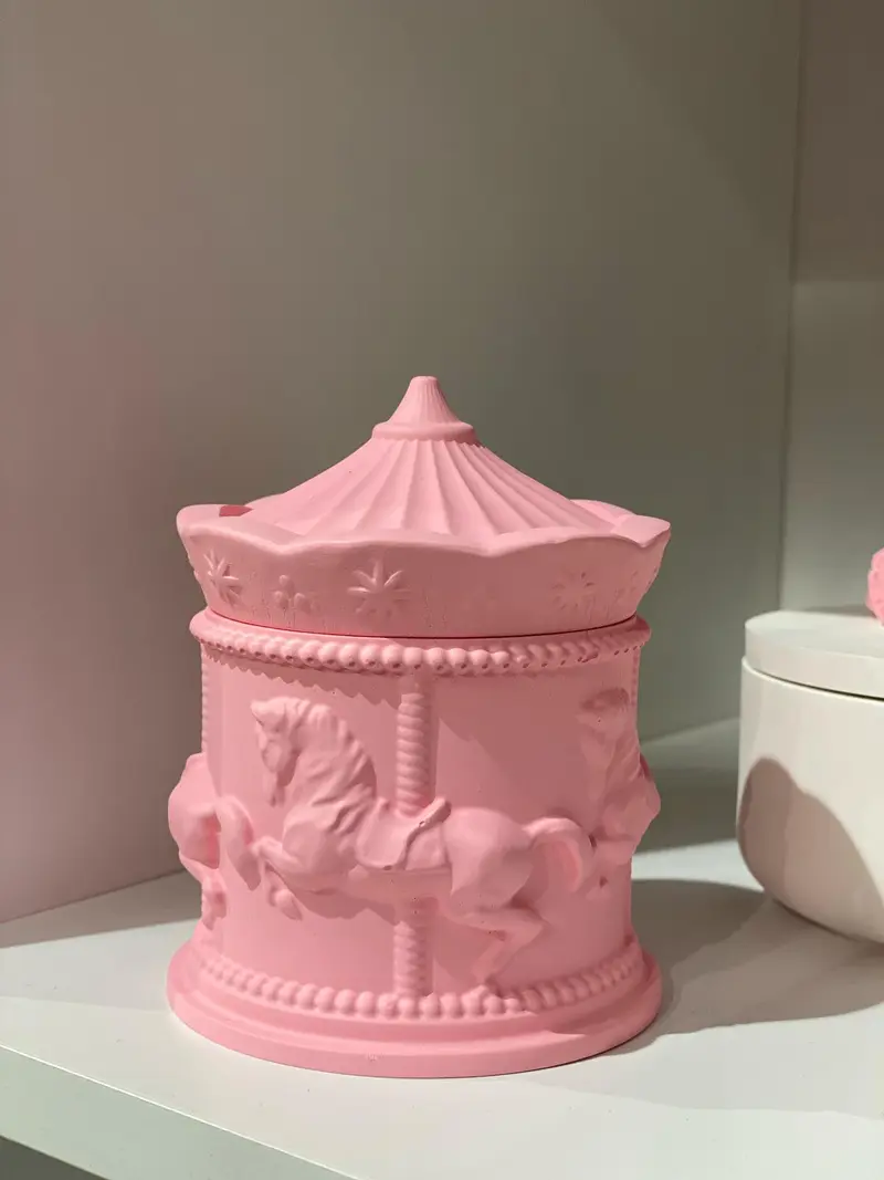 Candela profumata rosa a forma di giostrina | Rohome