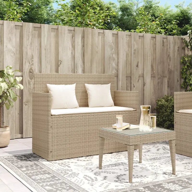 Cassapanca da giardino in rattan beige con cuscini bianco crema