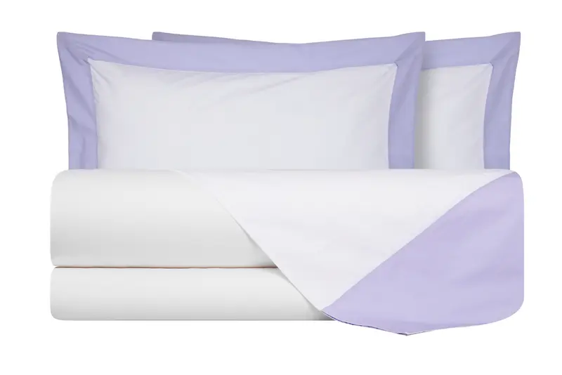 Completo Letto in Percalle di Puro Cotone Bianco con Bordo Glicine e Federe 4 Volani