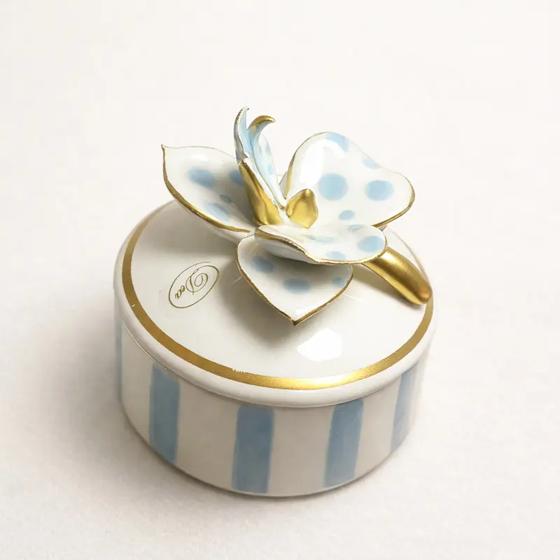 Dea Capodimonte Scatola con Farfalla in Ceramica 10 cm Polvere