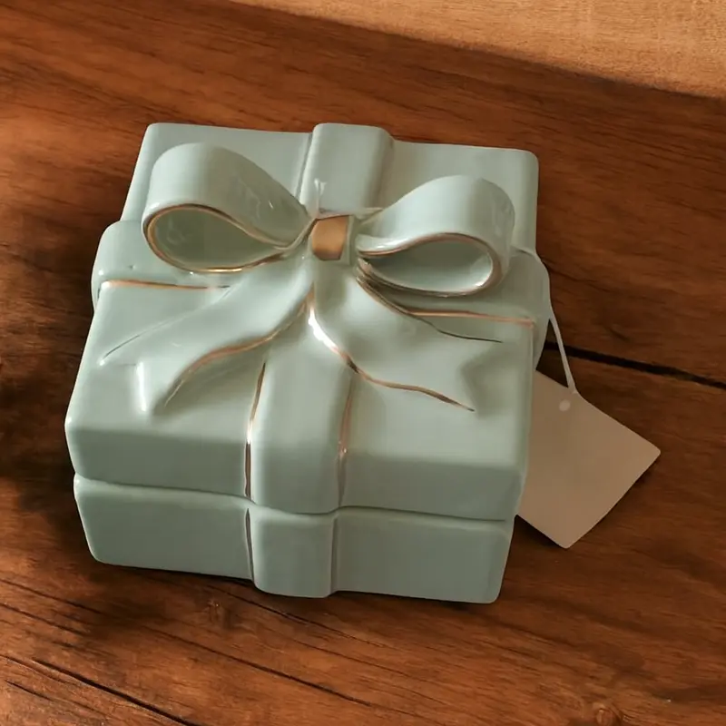 Dea Capodimonte Scatola Verde Lime con Fiocco Oro H 11x12,5 cm