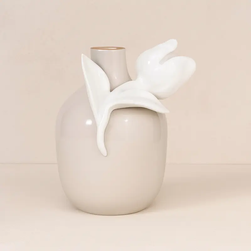 Dea Capodimonte Vaso Tortora con Rosa Bianca H 16x13 cm