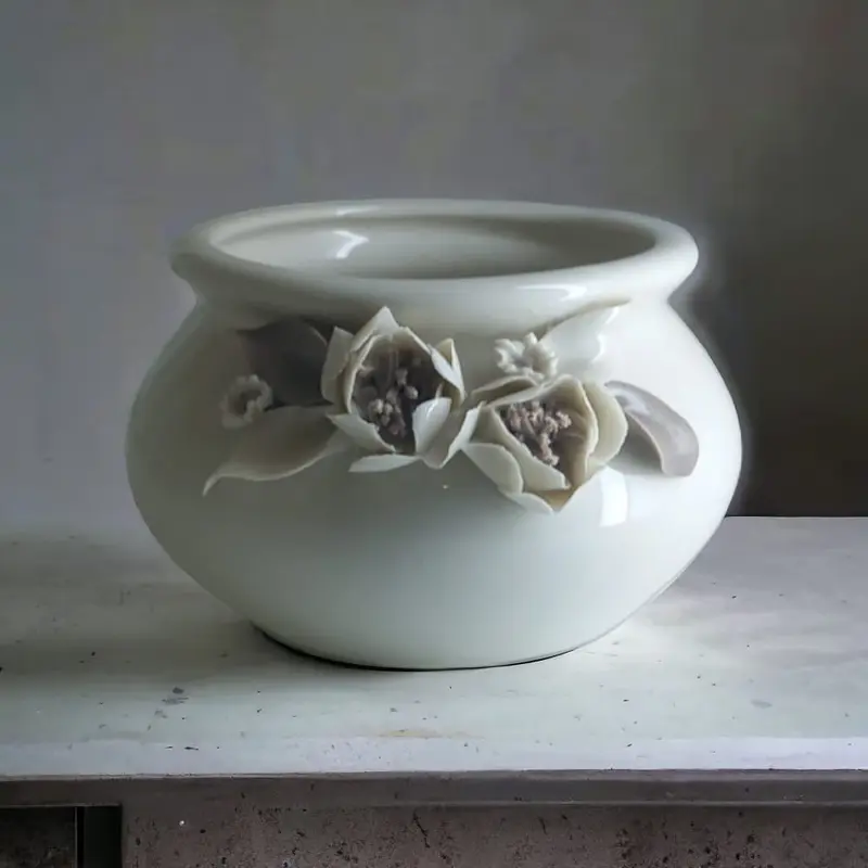 F.lli Majello Capodimonte Vasetto Caspò Porcellana Bianco Tortora 6x9 cm