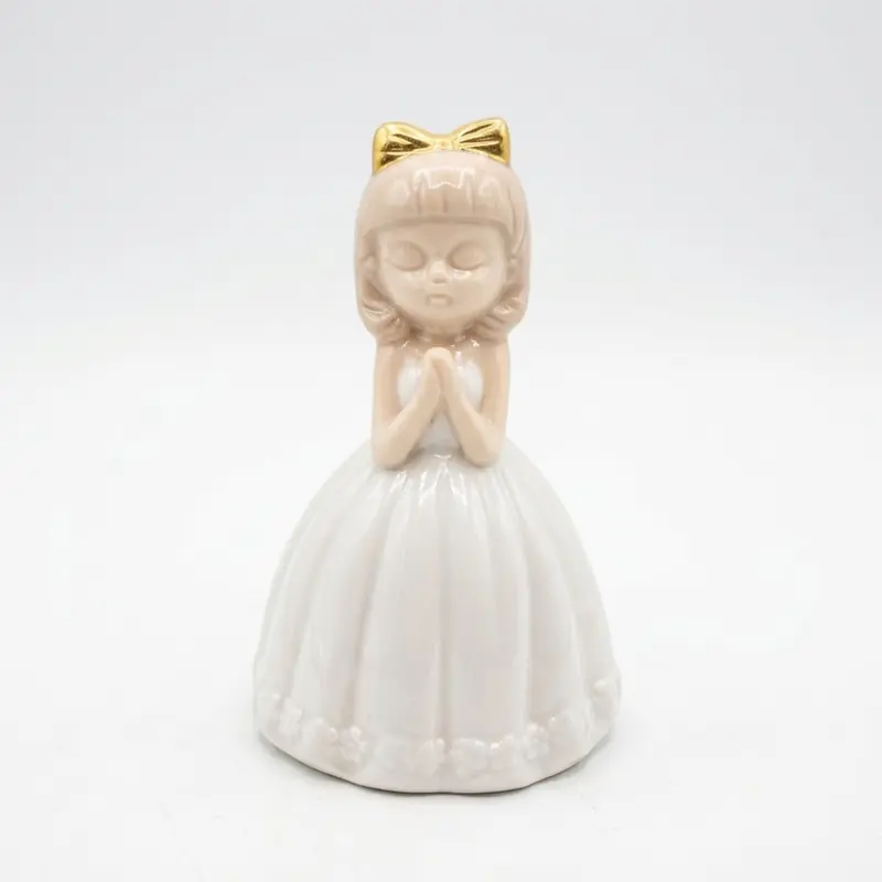 Ilary Queen Damina in Porcellana Bianca e Oro H 12 cm