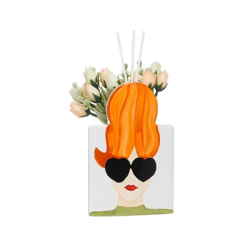 Ilary Queen Vaso Diffusore Fashion Woman Porcellana 12×18 cm