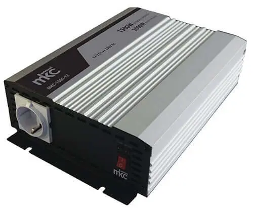 Inverter di Tensione Melchioni 491929505 Soft Start 1500W 12V-230V
