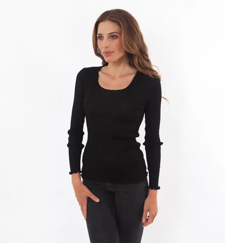 Maglia girocollo in lana manica lunga