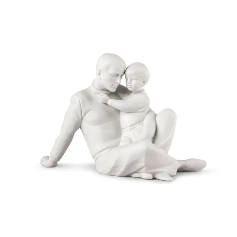 NAO by Lladrò - Amare e Proteggere (Bianco Opaco) 02001871