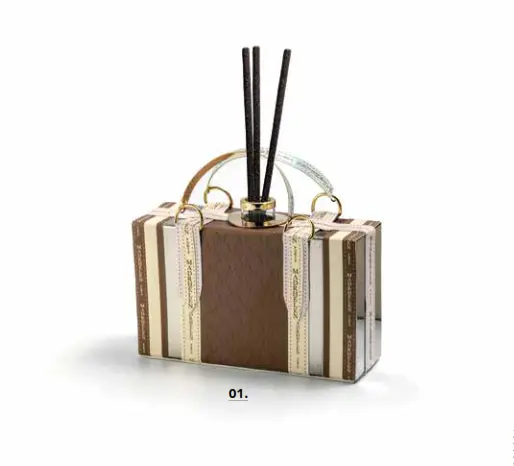Profumo ambiente a forma di valigia linea voyage marrone | Rohome