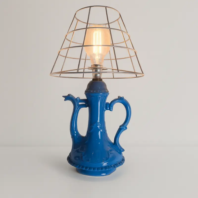 Rebirth Lampada Tavolo Ceramica Blu Caffettiera 48,5 cm