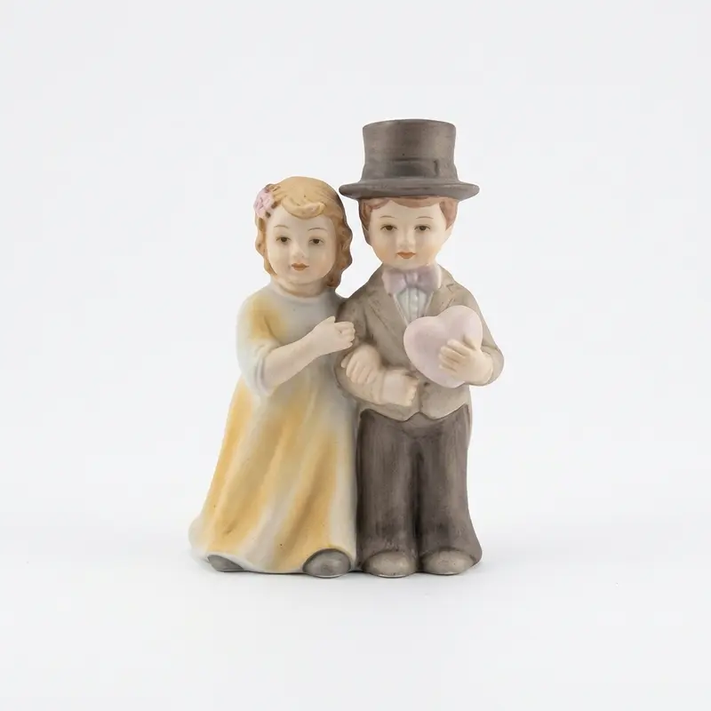 Royal Class Coppia Sposini in Biscuit 10x6 cm