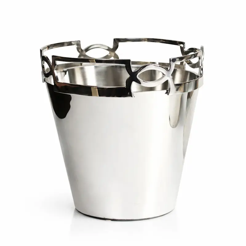 Royal Family Secchiello Champagne Sheffield Modern Life 3 L