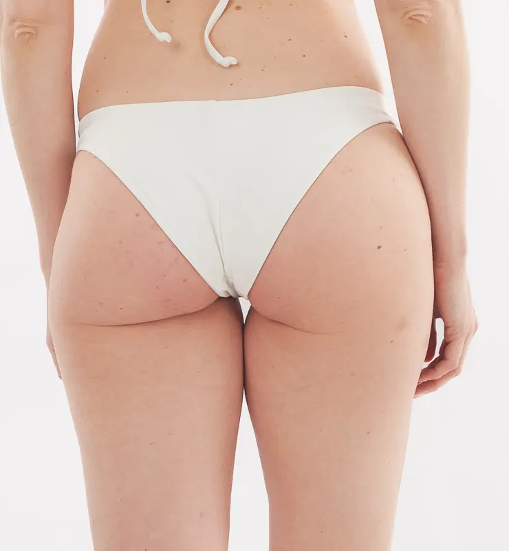 Slip Bikini Brasiliana a V - Back to the 80s